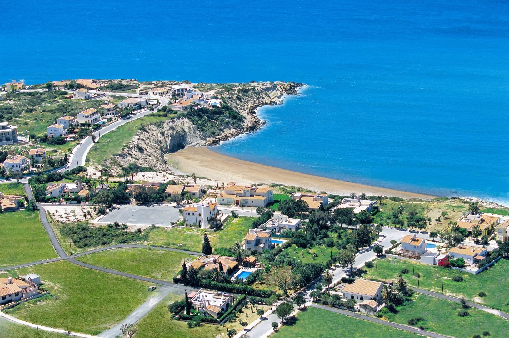 4 BR Villa in Pegeia, Paphos photo 4