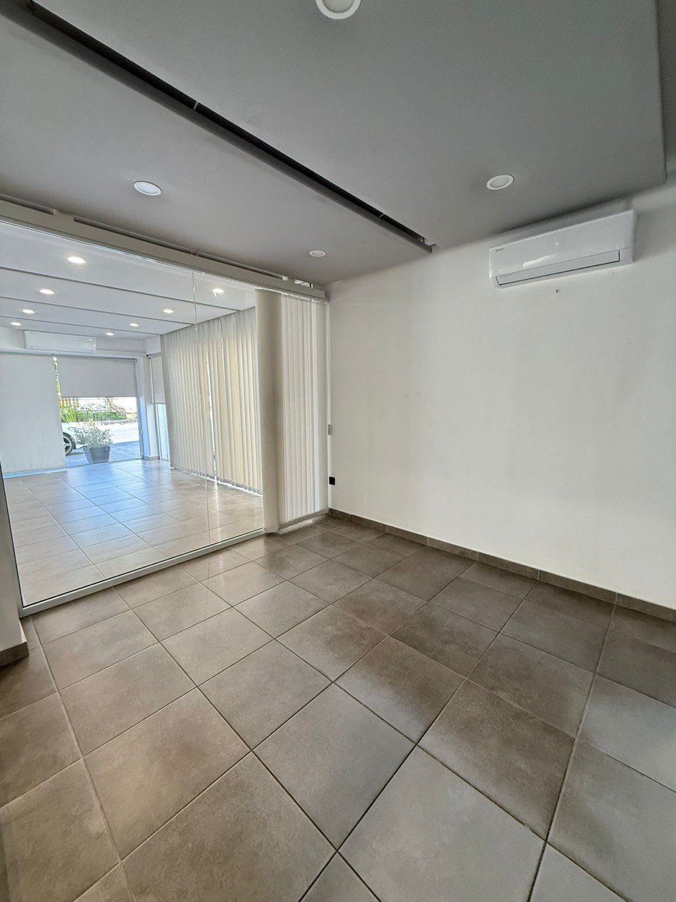 Office in Agios Nicolaos, Limassol — photo 3
