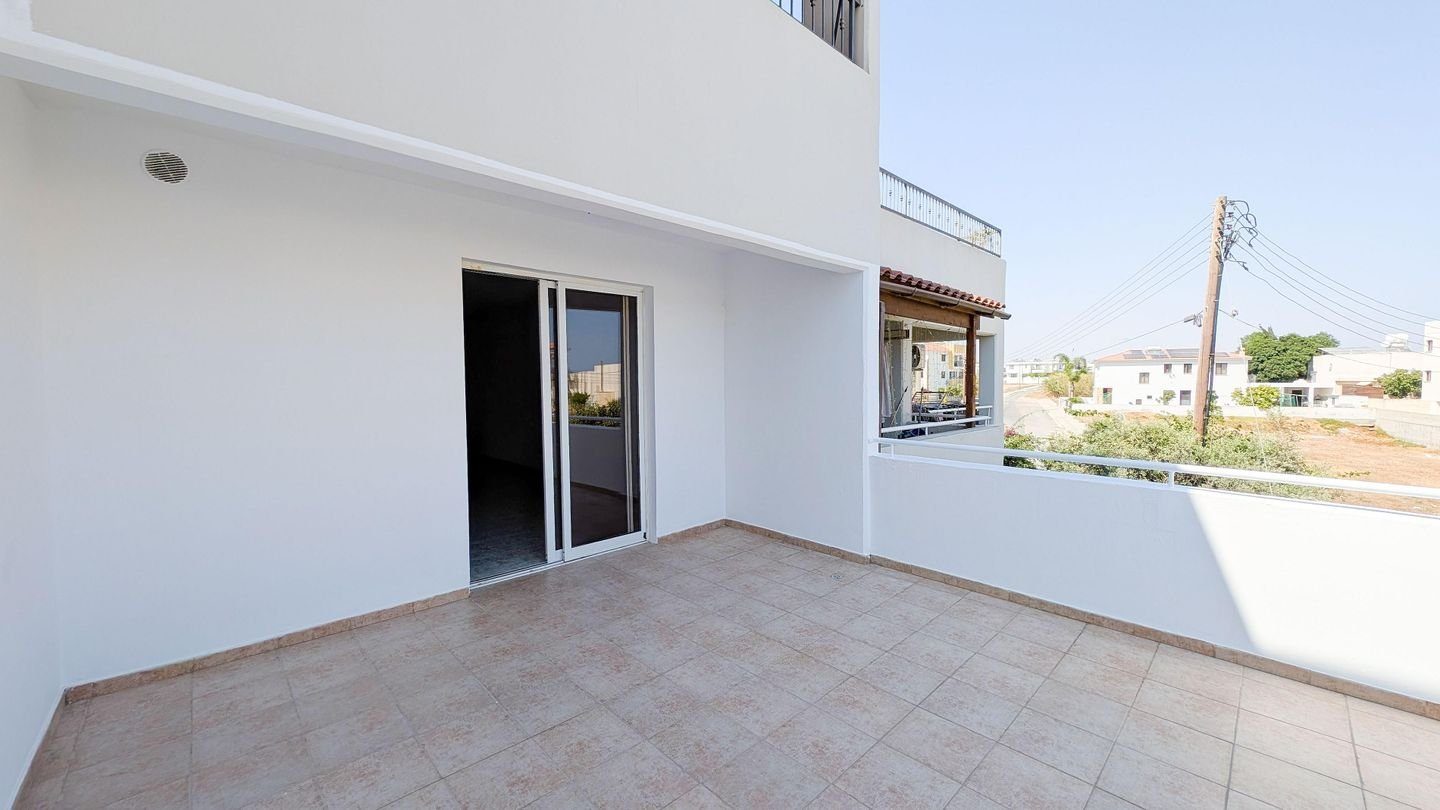 2 BR Apartment in Larnaca photo 12