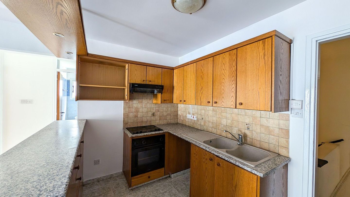 2 BR Apartment in Larnaca photo 7