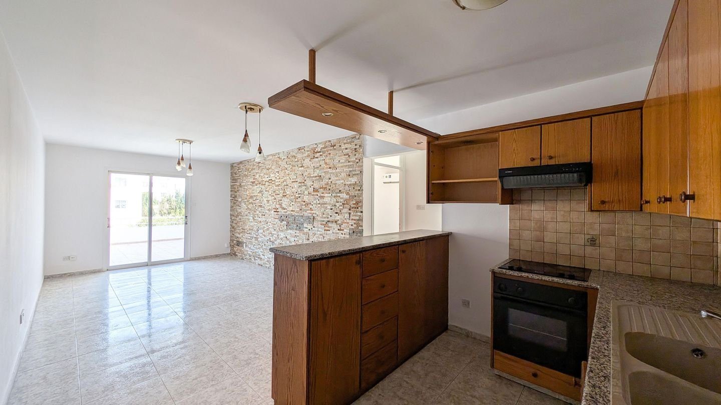 2 BR Apartment in Larnaca photo 6