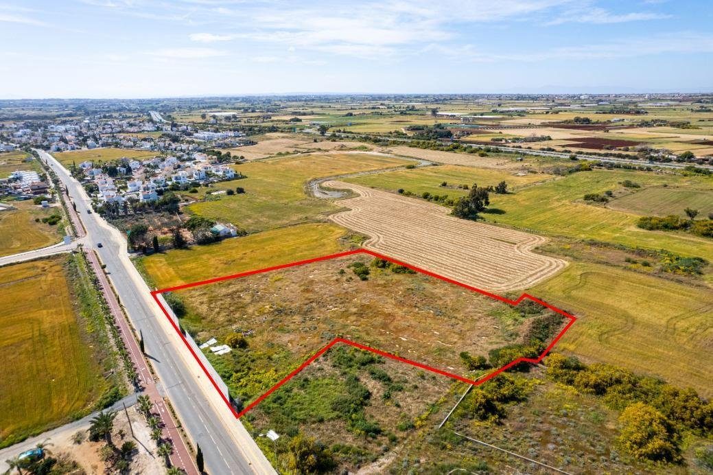 Touristic field in Sotira, Famagusta photo 3