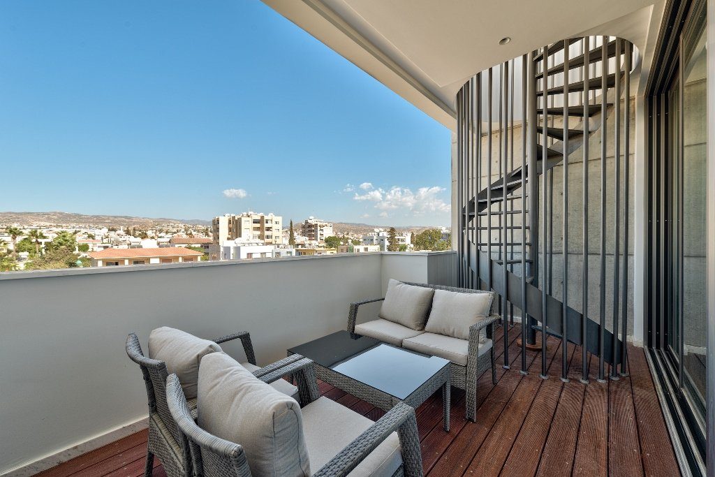 3 BR Penthouse in Potamos Germasogeias, Limassol photo 9