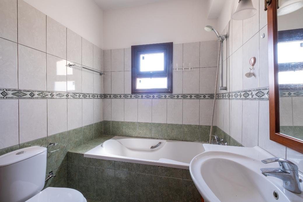 3 bedroom upper house in Agios Theodoros, Larnaca — photo 3