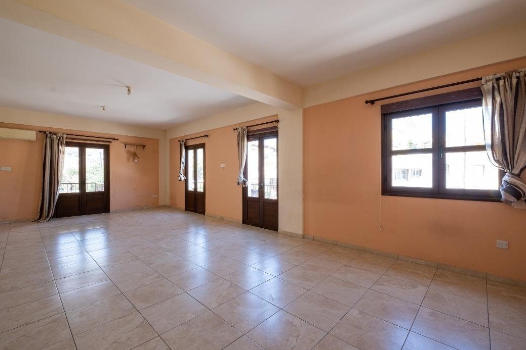3 bedroom upper house in Agios Theodoros, Larnaca photo 9