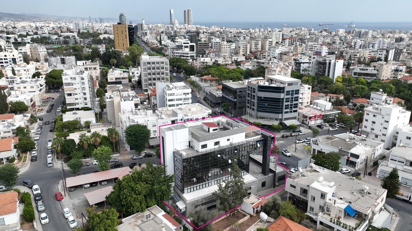 Commercial Building, City Center, Limassol. photo 5