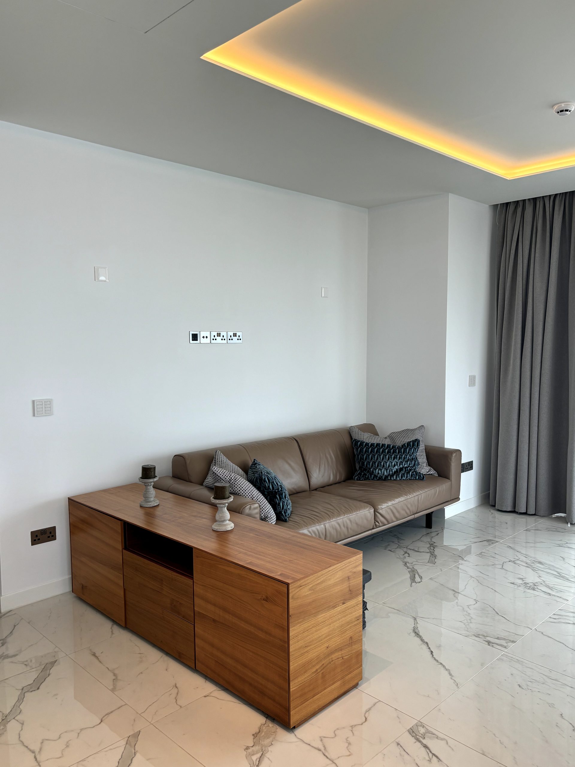 2 BR Beachfront Apartment in Agios Tychonas Tourist Area, Limassol photo 2