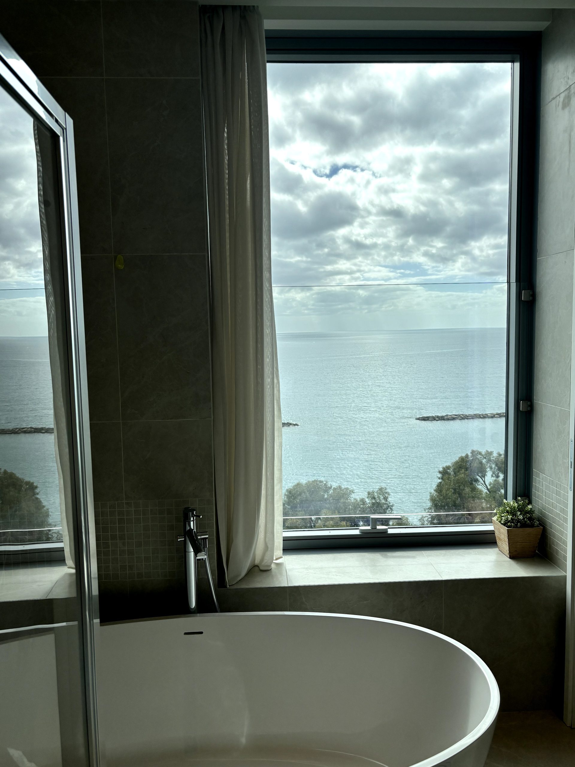 2 BR Beachfront Apartment in Agios Tychonas Tourist Area, Limassol photo 19