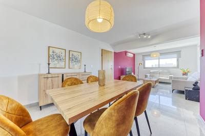 2 BR Apartment in Mesa Geitonia, Limassol thumbnail 1