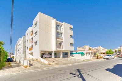 2 BR Apartment in Mesa Geitonia, Limassol thumbnail 18