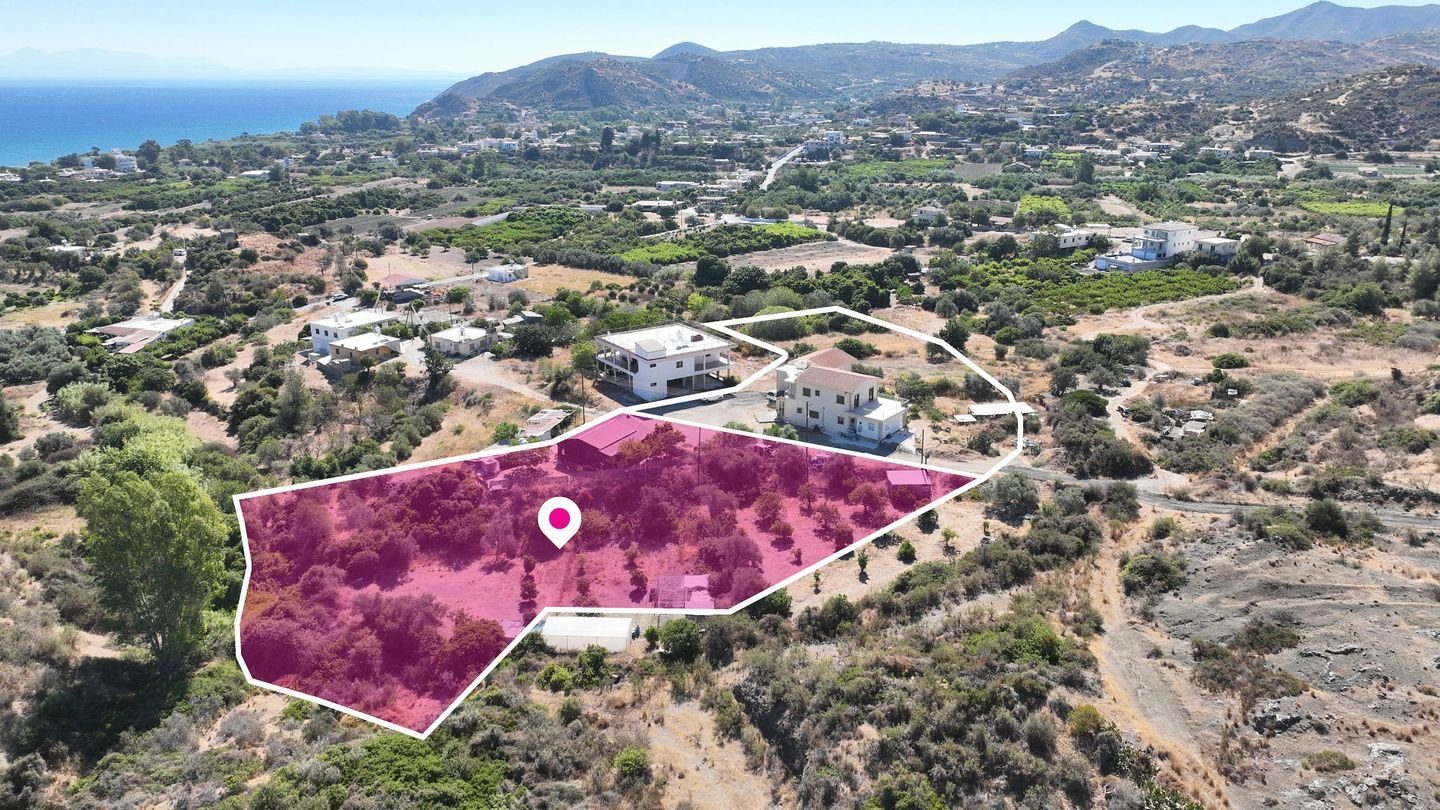 Residential field in Kato Pyrgos, Nicosia photo 6