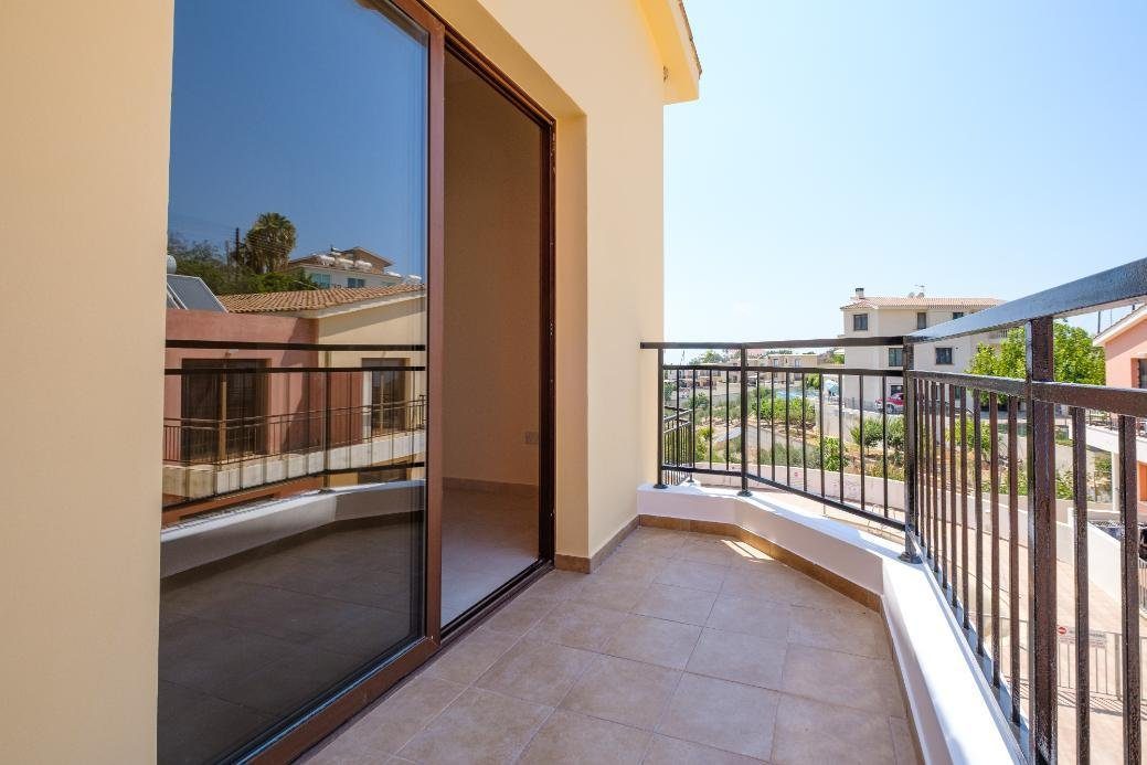 2 BR Detached house in Pegeia, Paphos photo 21