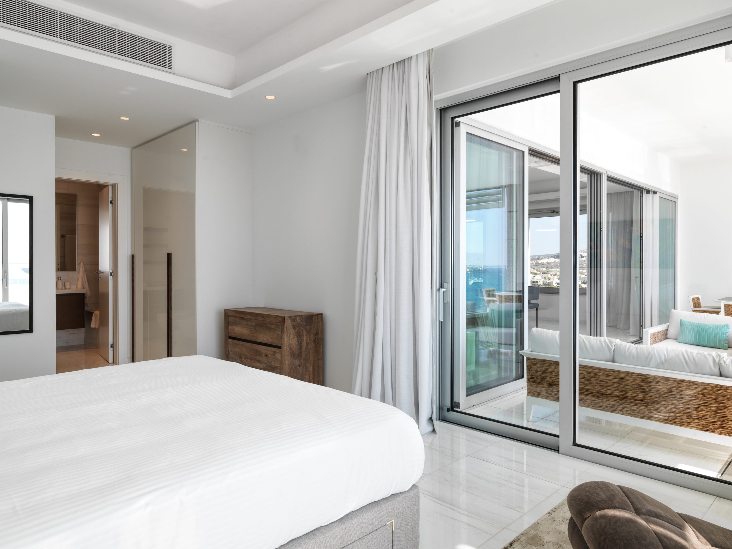 3 BR Apartment in Parekklisia Tourist Area, Limassol photo 10