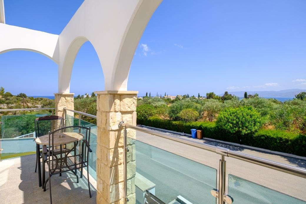 1-bedroom apartment in Latchi, Paphos photo 9