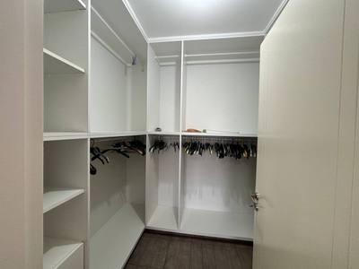 4 BR Villa in Ypsonas, Limassol thumbnail 18