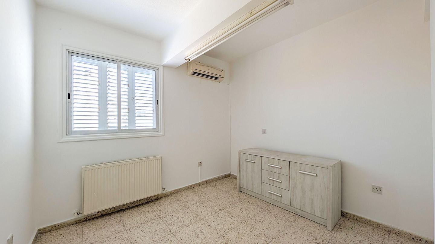Three-Bedroom Apartment in Aglantzia, Nicosia photo 11