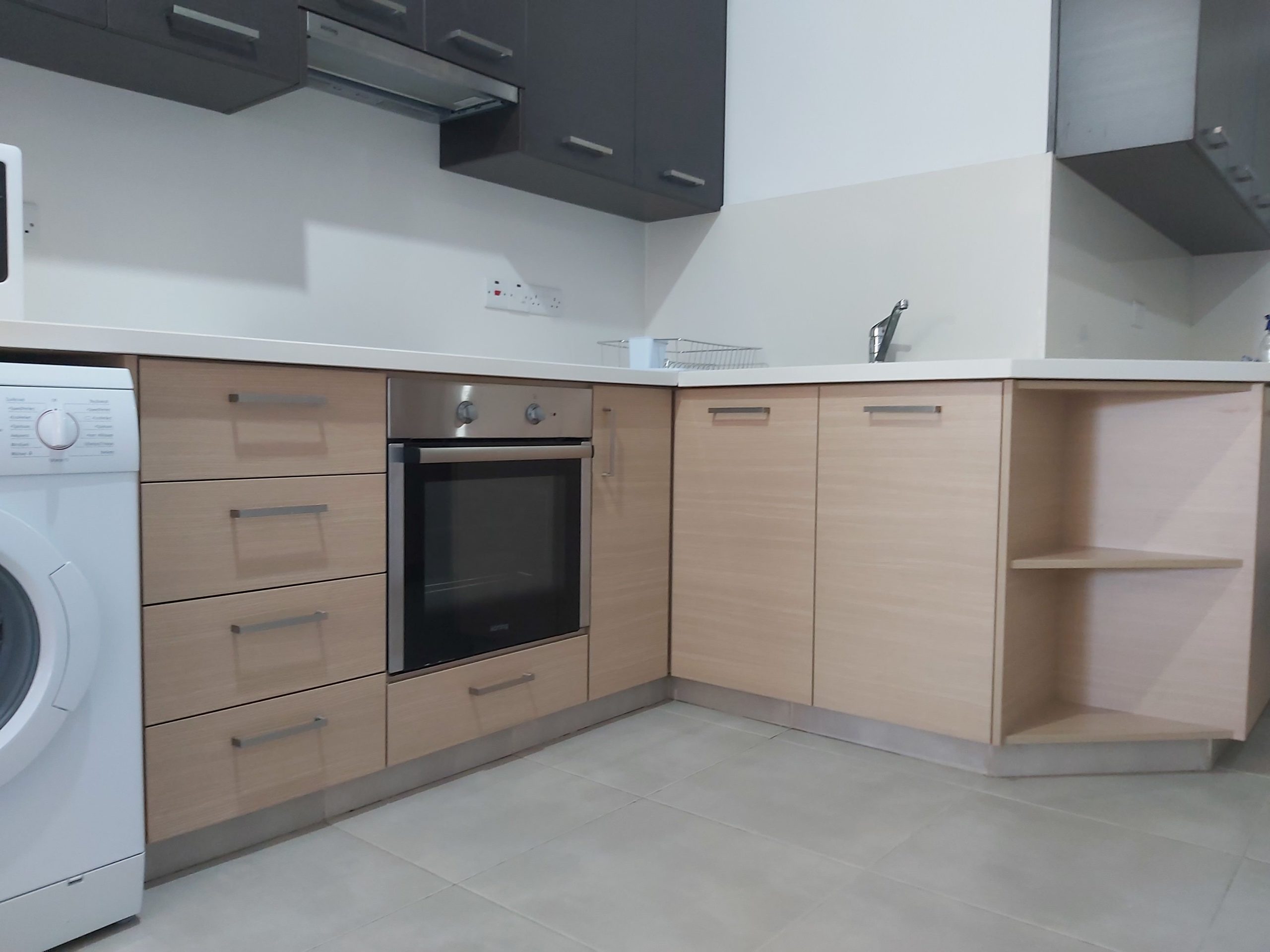 2 BR Apartment in Petrou Kai Pavlou, Limassol — photo 4
