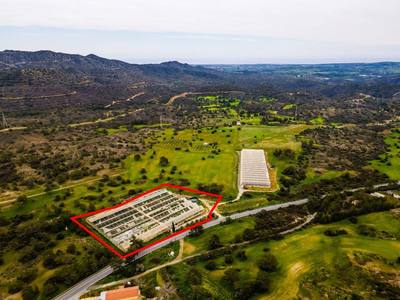 Field in Kornos, Larnaca thumbnail 2