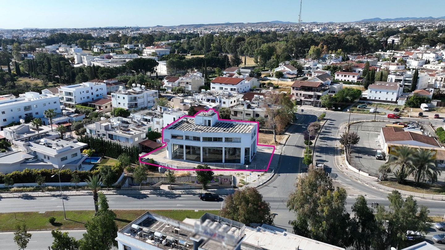 Mixed-use Building in a prime location in Strovolos, Nicosia photo 1