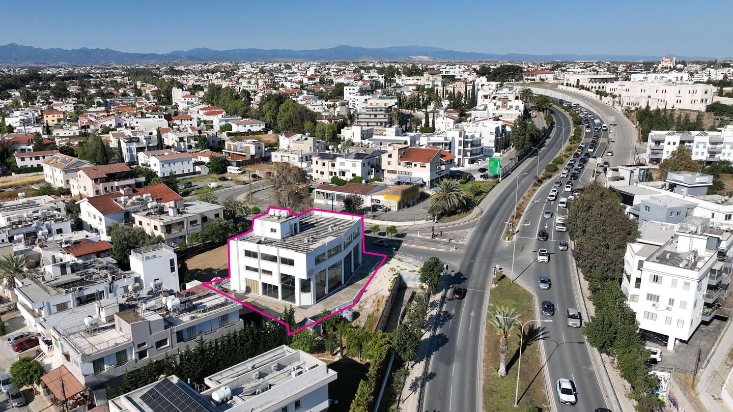 Mixed-use Building in a prime location in Strovolos, Nicosia — photo 2