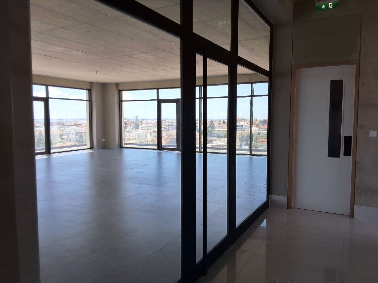 Entire 4th Floor Office in Petrou Kai Pavlou, Limassol — photo 3