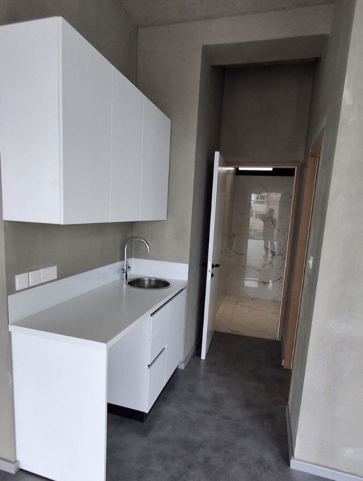 Entire 4th Floor Office in Petrou Kai Pavlou, Limassol — photo 6