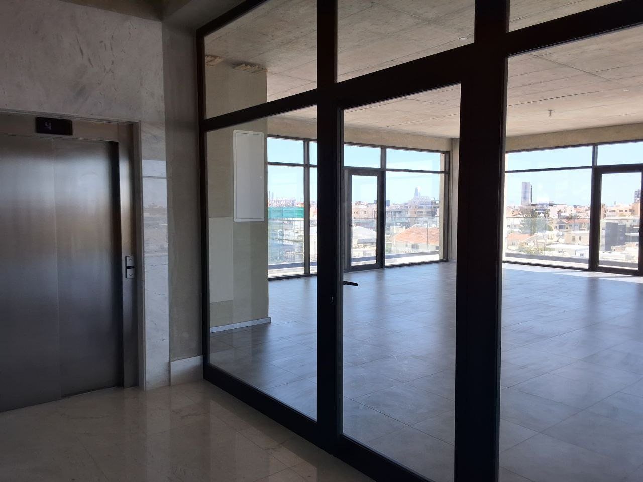Entire 4th Floor Office in Petrou Kai Pavlou, Limassol — photo 4