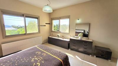 4 BR House in Polemidia, Limassol thumbnail 13