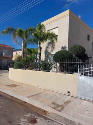 4 BR House in Polemidia, Limassol thumbnail 7