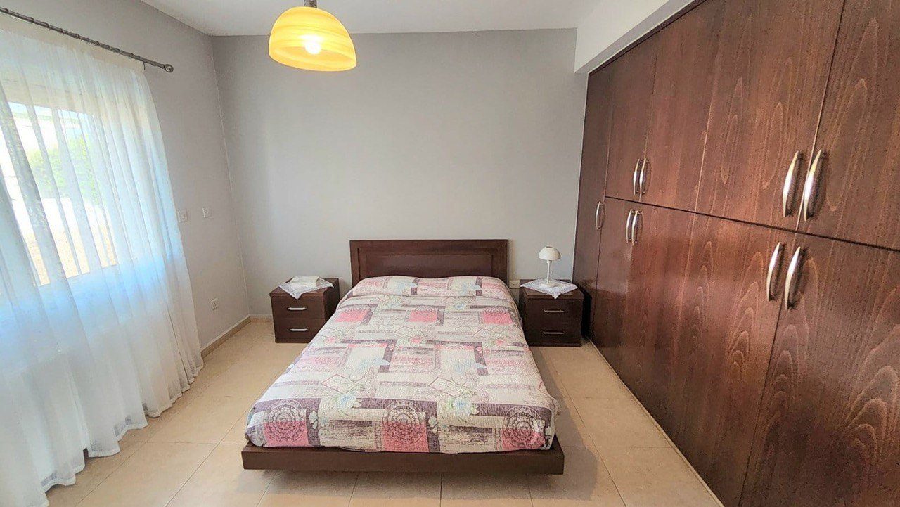 4 BR House in Anthoupoli, Limassol photo 14