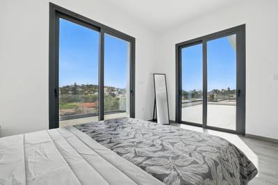 3 BR Penthouse in Parekklisia, Limassol thumbnail 8
