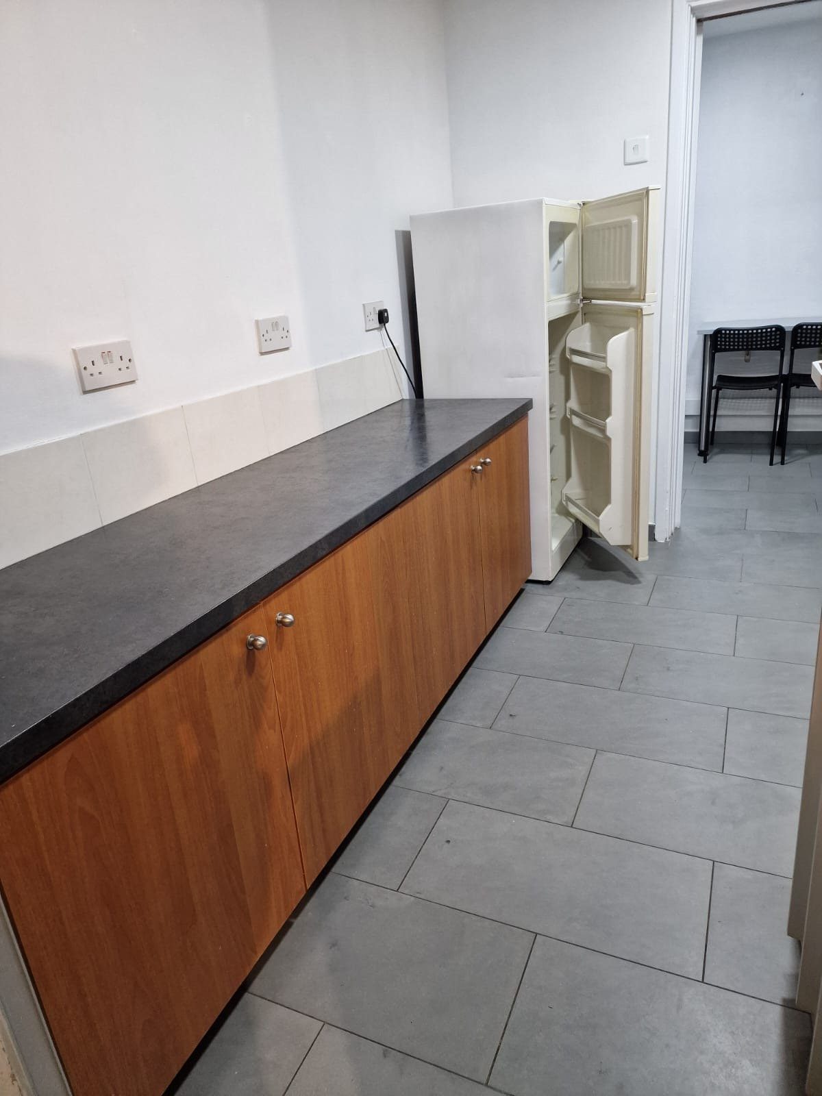 Multifunctional Investment Property with 2 Separate Units in Neapolis, Limassol photo 7