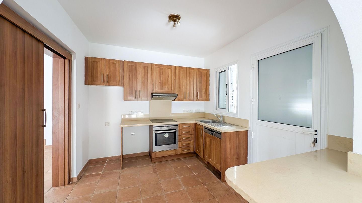 3 BR House in Pegeia, Paphos photo 12