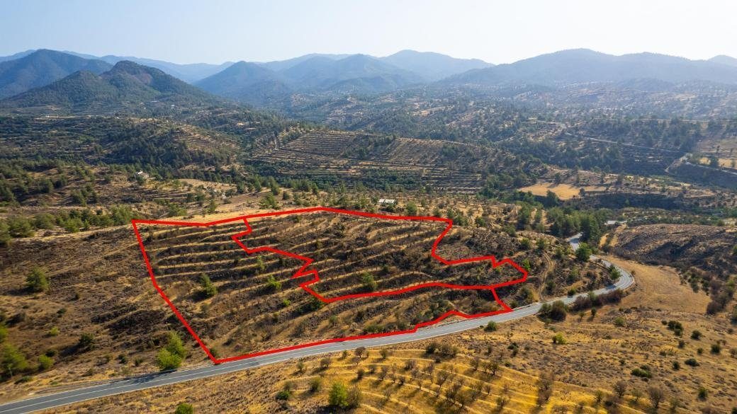 Fields in Agia Marina Xyliatou, Nicosia photo 1