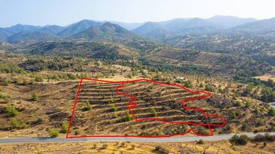 Fields in Agia Marina Xyliatou, Nicosia thumbnail 2
