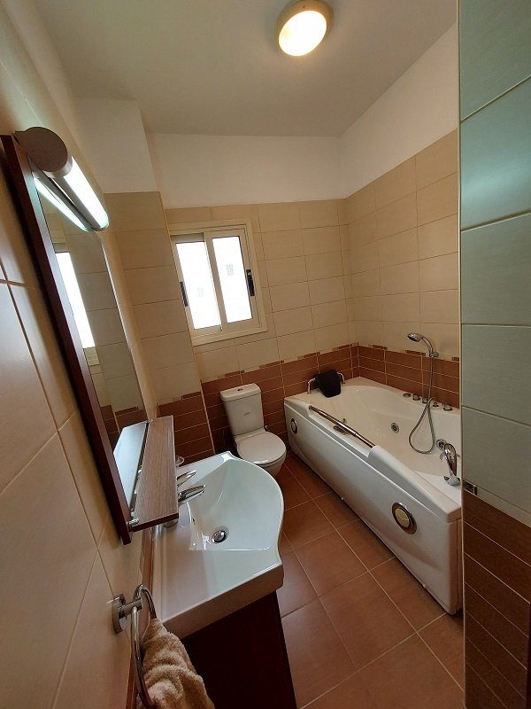 2 BR Penthouse in Potamos Germasogeias, Limassol photo 10