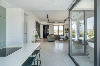 4 BR Villa in Geri, Nicosia thumbnail 3