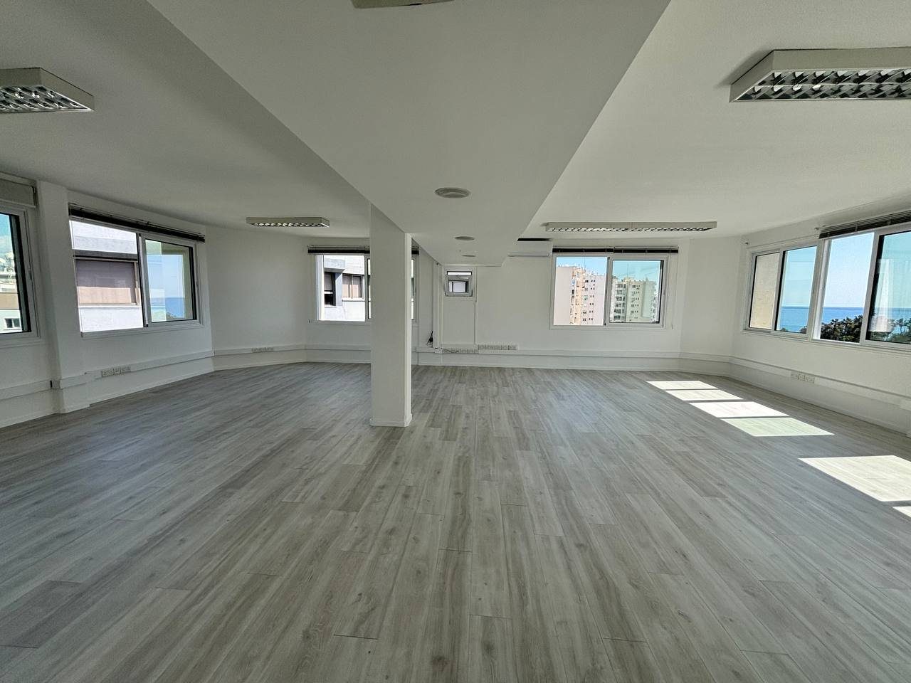 Office in Neapolis, Limassol — photo 4