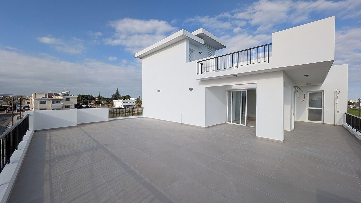 Investment Opportunity: Three-Storey Residential Building with 4 Apartments in Kiti, Larnaca photo 49