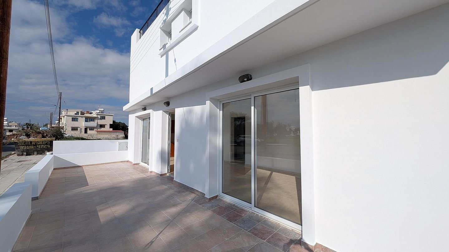 Investment Opportunity: Three-Storey Residential Building with 4 Apartments in Kiti, Larnaca photo 46