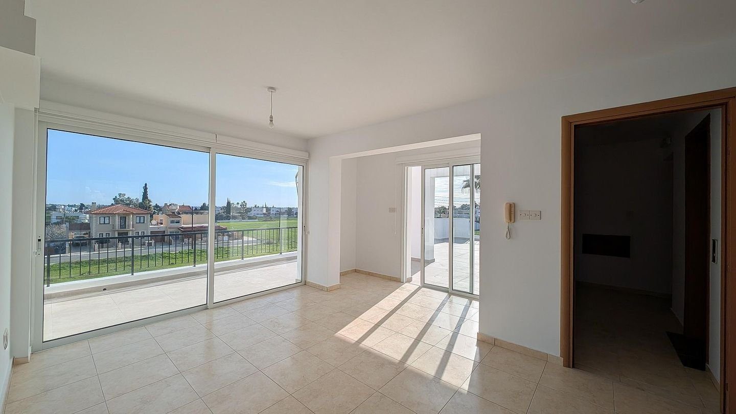 Investment Opportunity: Three-Storey Residential Building with 4 Apartments in Kiti, Larnaca photo 34