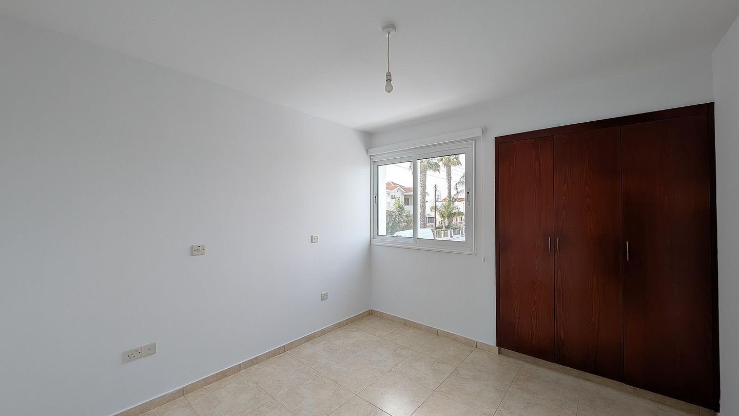 Investment Opportunity: Three-Storey Residential Building with 4 Apartments in Kiti, Larnaca photo 18