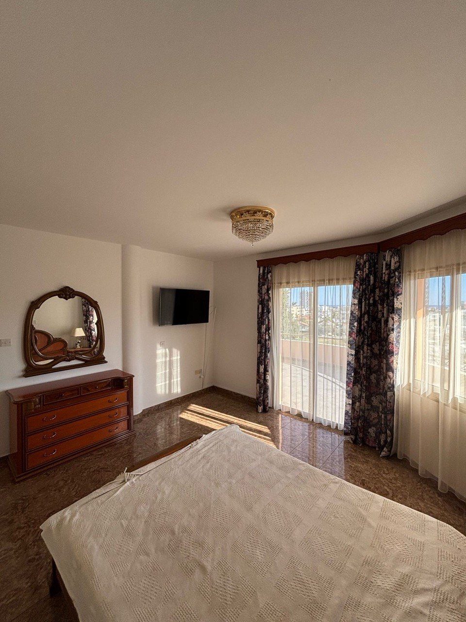 4 BR House in Potamos Germasogeias, Limassol photo 9