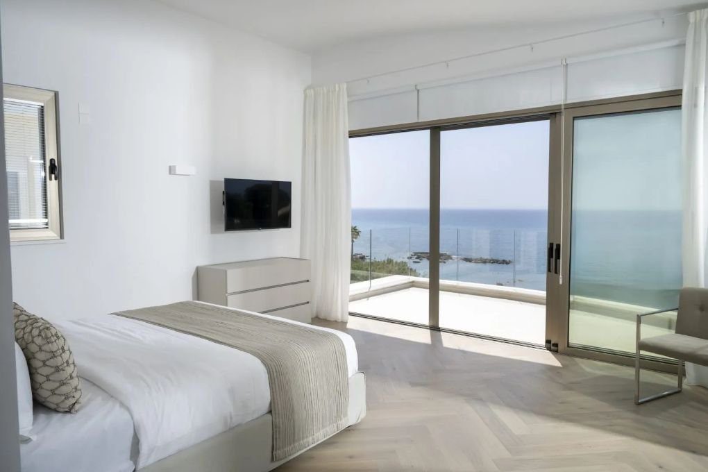 5 BR Villa in Kissonerga photo 27