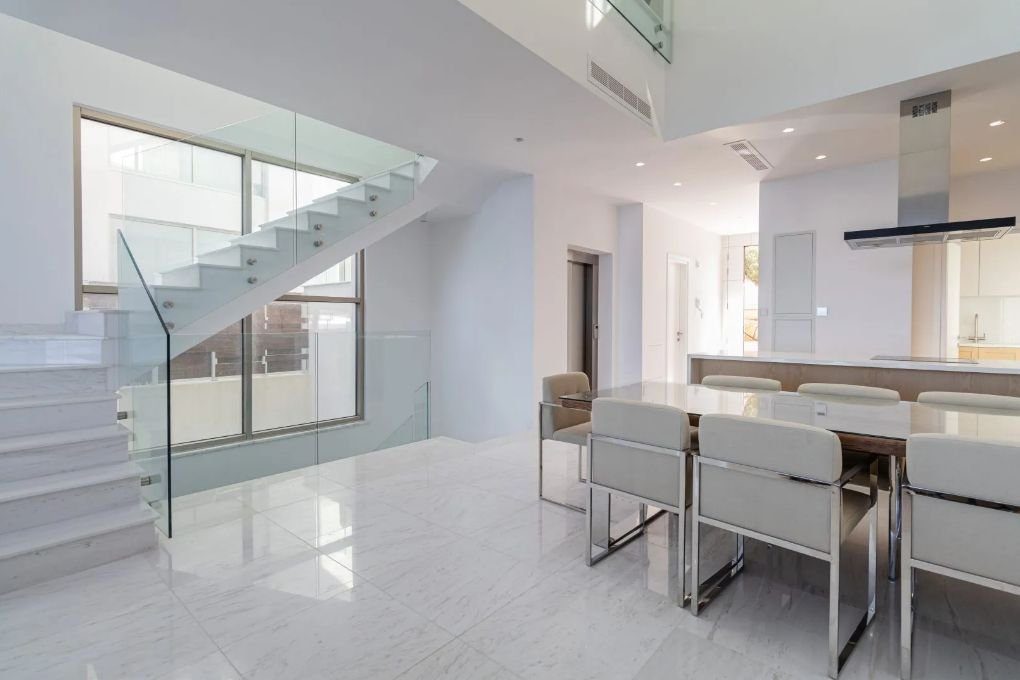 5 BR Villa in Kissonerga photo 3
