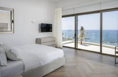 5 BR Villa in Kissonerga, Paphos thumbnail 6
