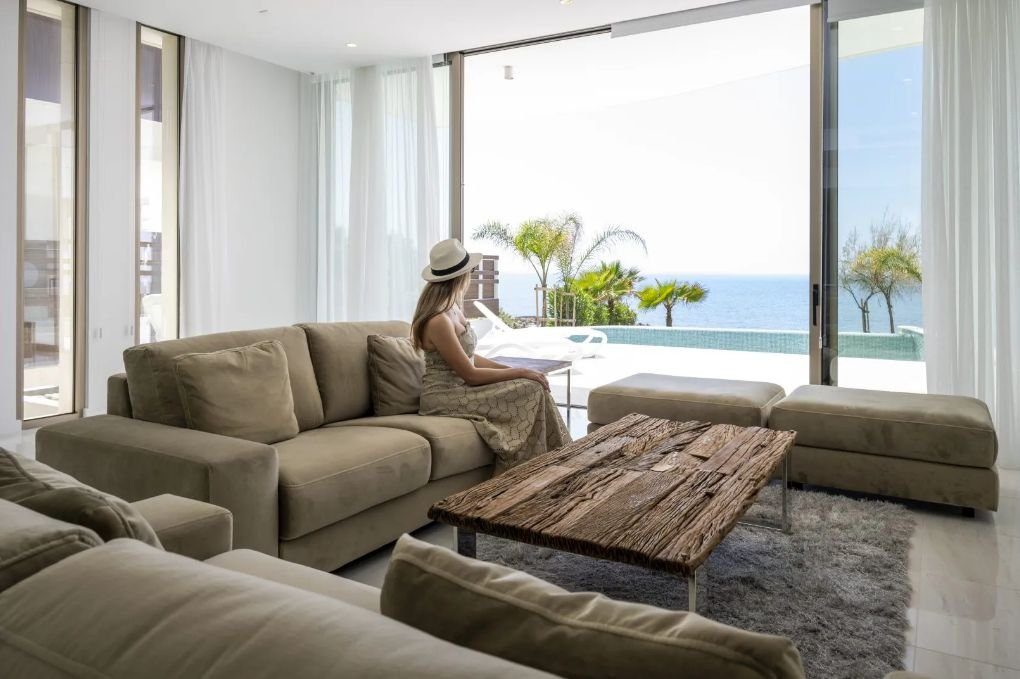 5 BR Villa in Kissonerga photo 9