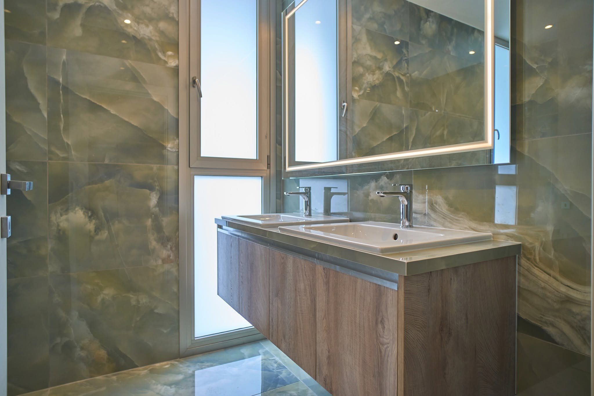 3 BR Penthouse in Potamos Germasogeias, Limassol photo 8