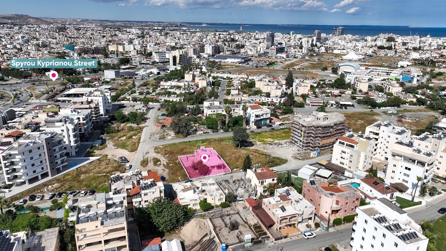 Three-Bedroom House in Sotiros Quarter, Larnaca photo 3