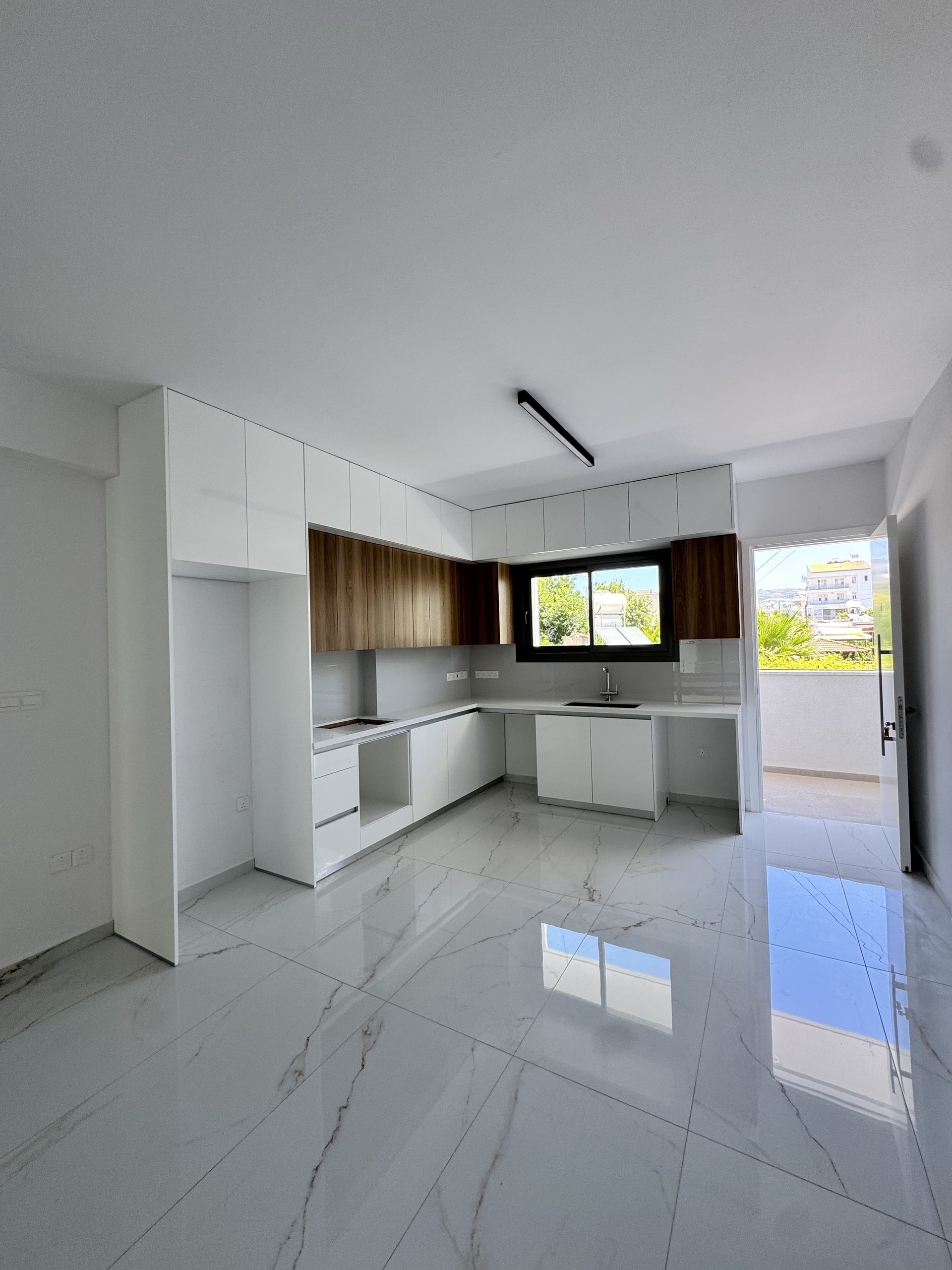 3 BR Apartment in Empa, Paphos photo 8